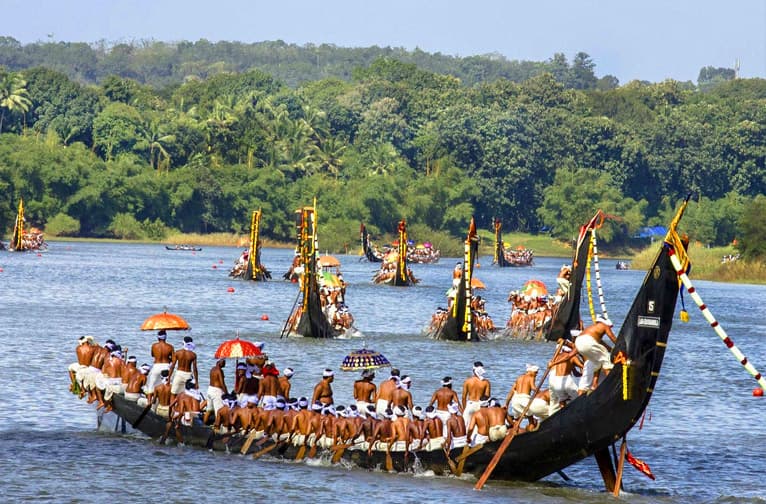 Vallam Kali — Snake Boat Race
